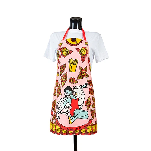 Photo studio d’un flacon de parfum  