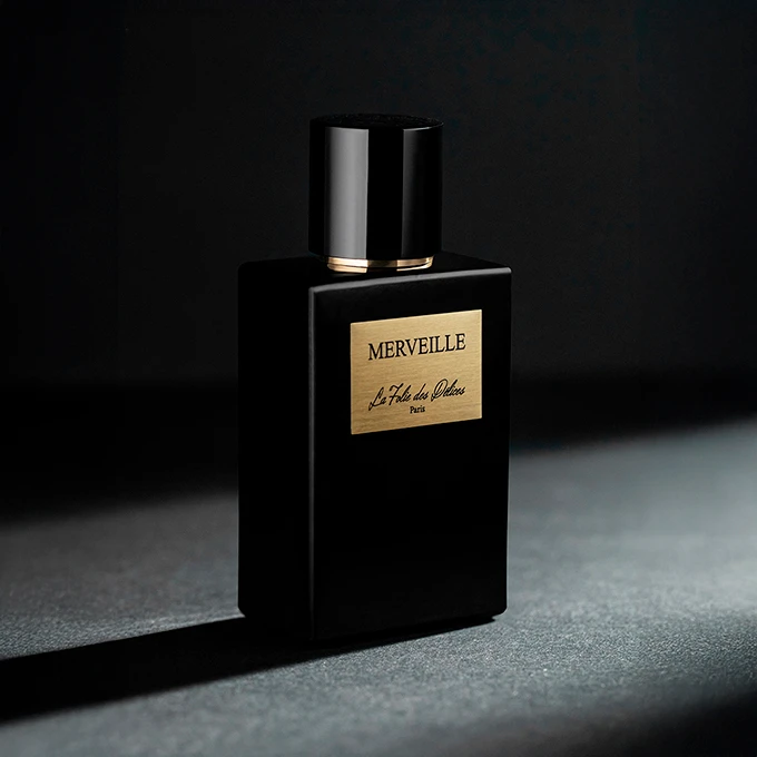 Packshot bouteille d'eau minérale  