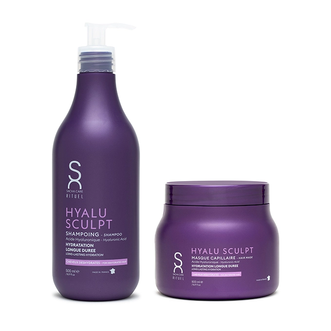 Eau micellaire en flacon transparent  